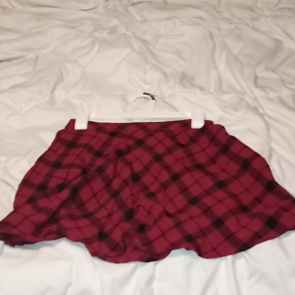 womens plaid skirt